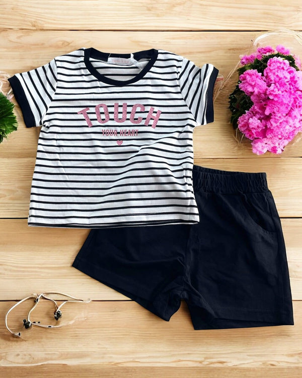 Completo con pantaloncino a righe - C-5817
