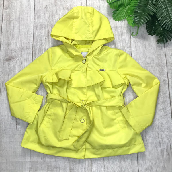 Trench con cappuccio. Chiusura con bottoni e cintura in vita - LF-9882