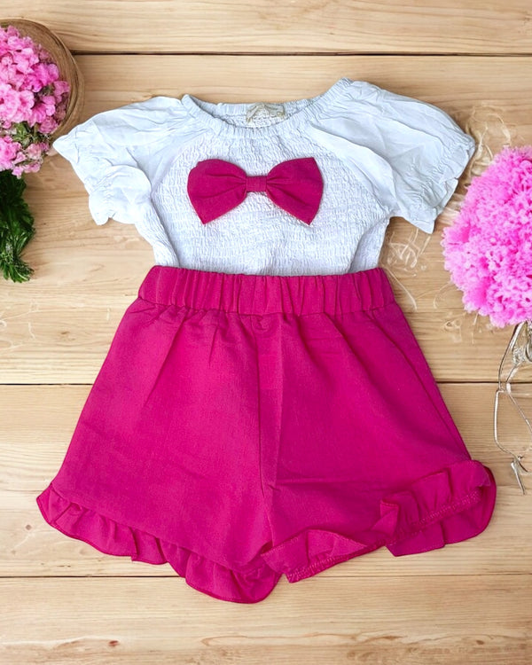 Completo 
Maglia con fiocco 
Shorts - SR-965