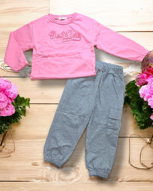 Tuta 2pz
Felpa girocollo
Pantalone - BRA-2060