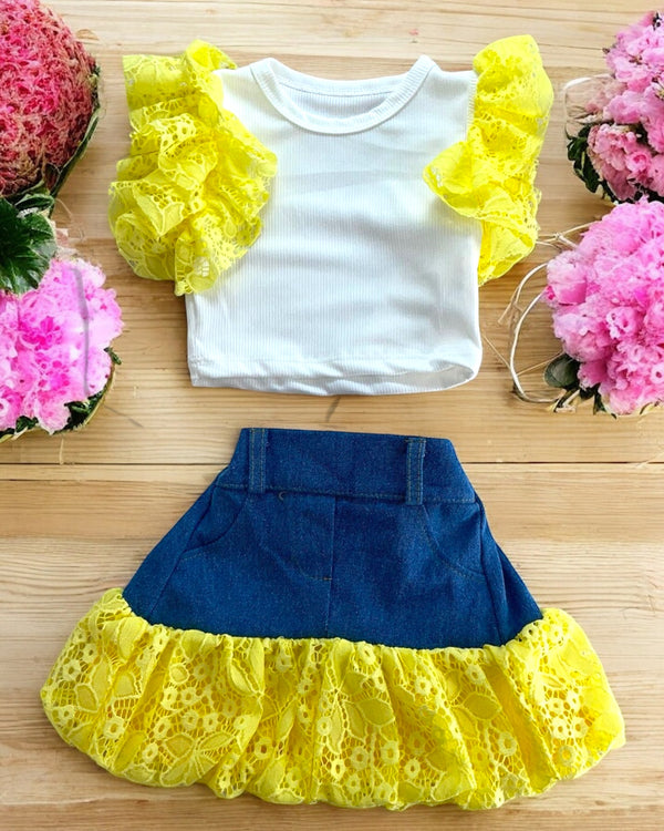 38185 - Grazioso Completo con Gonna in Jeans e Pizzo e maglia con Manica in Pizzo