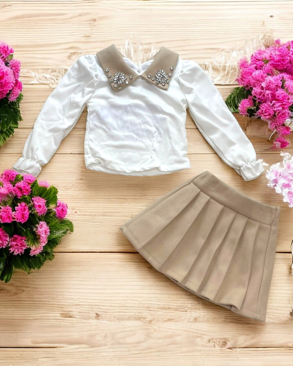 Completo
Maglia 
Gonna - 38089