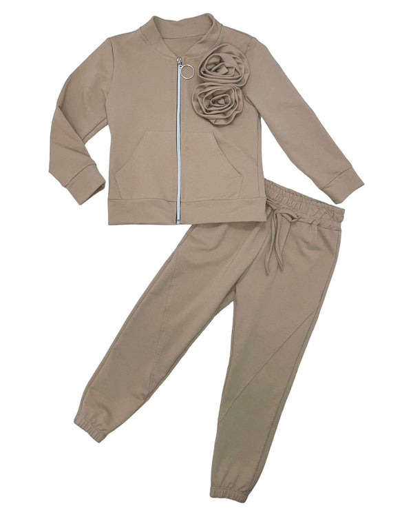 Tuta 2pz
Felpa con rose
Pantalone - 241068