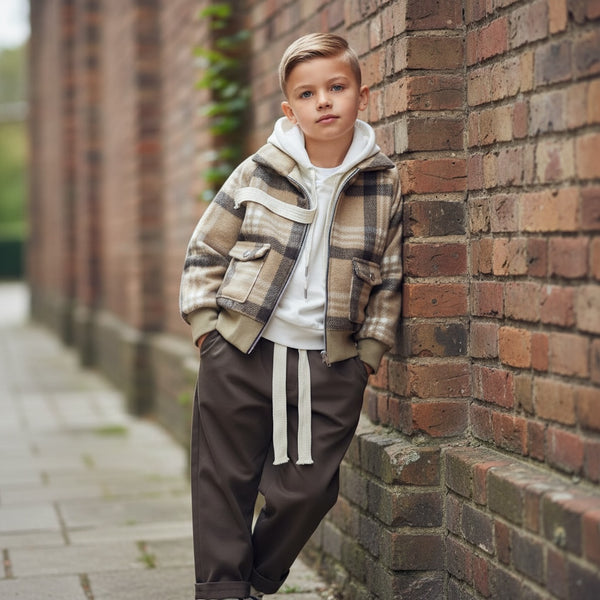 Coordinato
Giacca a quadri
Felpa con cappuccio
Pantalone - TRK1184