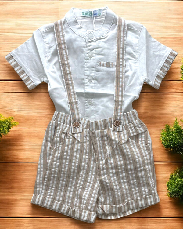 Completo
Camicia con colletto coreano 
Salopette a righe - H-470N