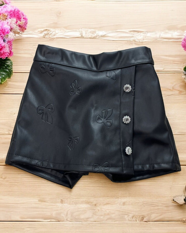 Pantaloncino in ecopelle con fiocchi - 5701