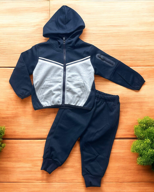 Tuta 2pz
Felpa
Pantalone - CNO2320