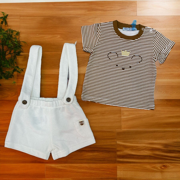 Completo
T-shirt
Salopette