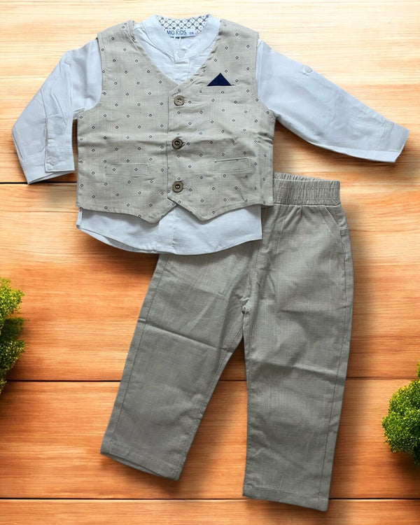 FM-1231 - Completo
Camicia
Gilet
Pantalone