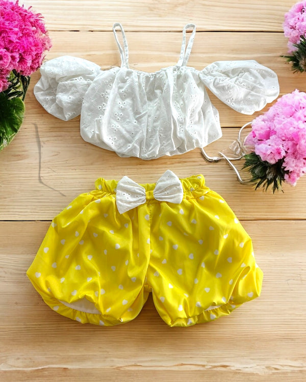 Coordinato 
Top pizzo San Gallo
Pantaloncino a cuori - 9359