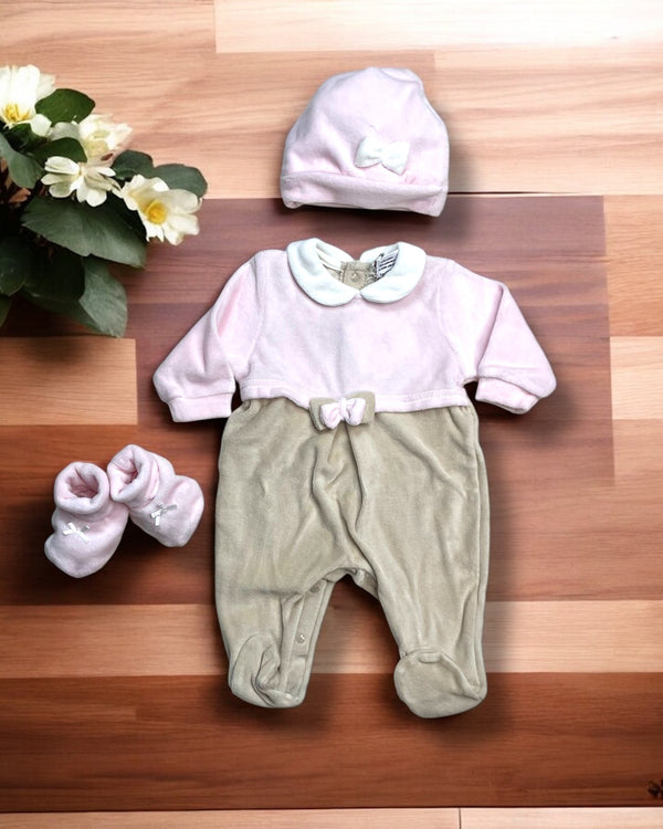 Set 3pz
Tutina + Cappello + Babbucce - PRXS504 F/6