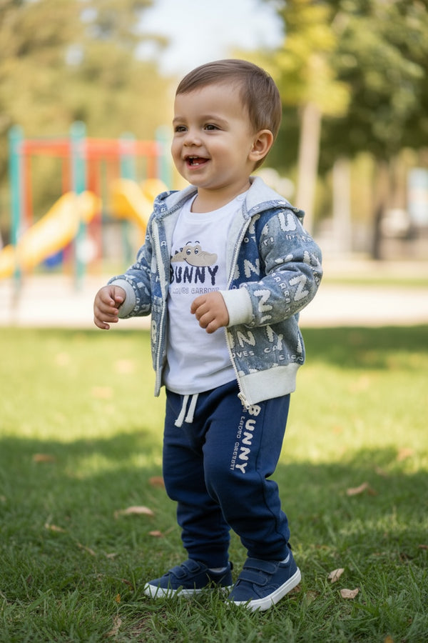 Tuta loves 
Felpa con cappuccio 
T-Shirt girocollo con stampa 
Pantalone - RL-7211