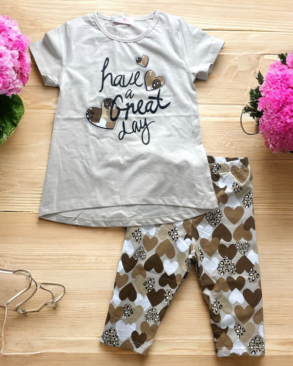 Completo
Max Maglia con stampa 
Leggings cuoricini - AF2560