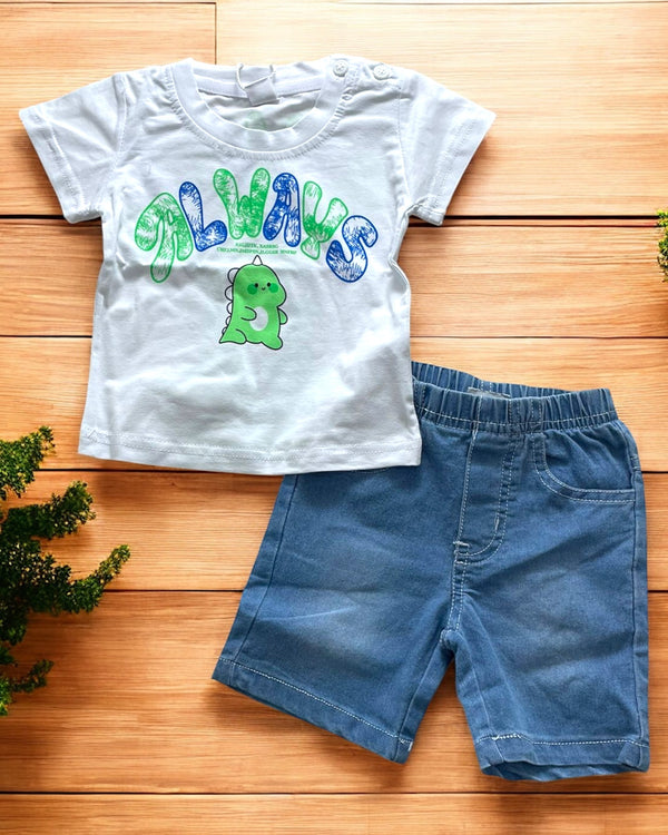 Completo
T-shirt Dinosauro;
Pantalone corto denim. - RP-X9007