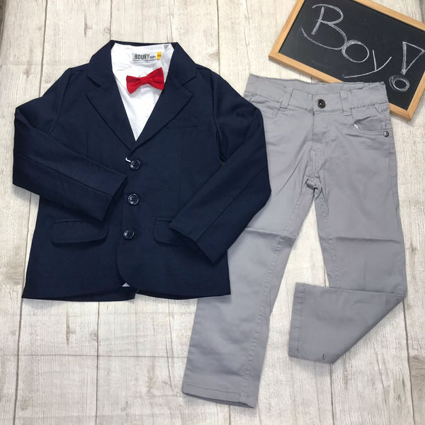 Completo 3 pezzi,
Giacca,
Camicia con papillon,
Pantalone - AH-3532