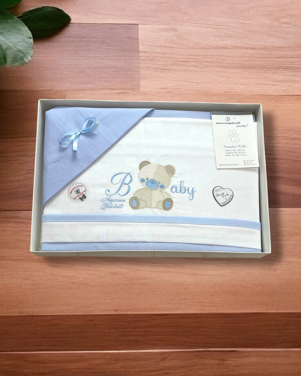 Compose orsetto per carrozzina 
Sopra:90x120 cm
Sotto:75x40+8 cm
Federa:30x40 cm - NG91 DIS.3