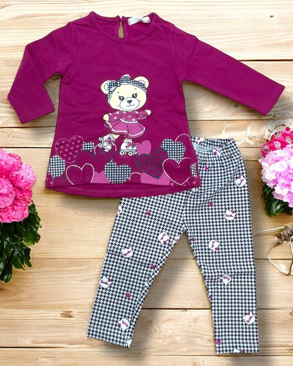 Completo orsetto
Max maglia con stampa orsetto 
Leggings a fantasia - SR1014