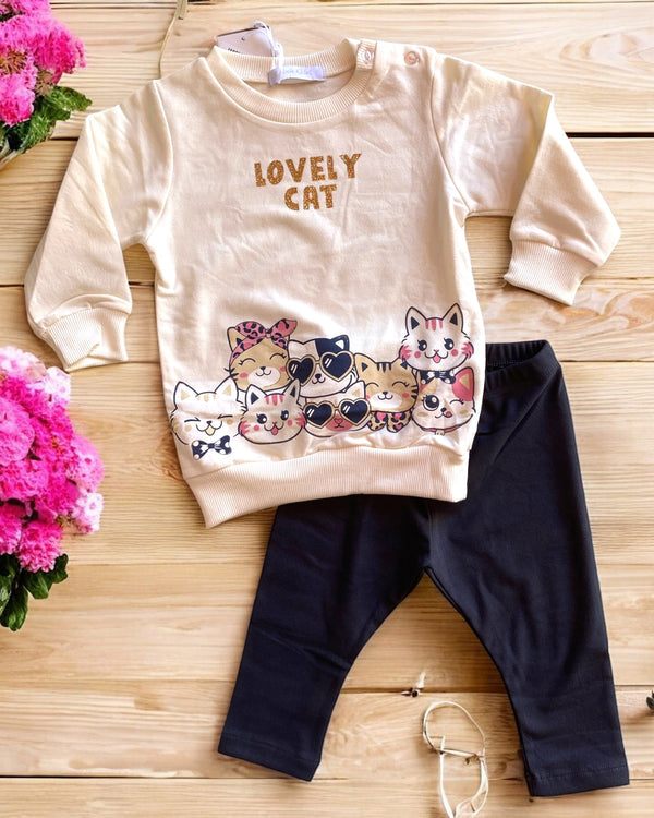 Completo
Max Maglia con gattini 
Leggings - DF-9136