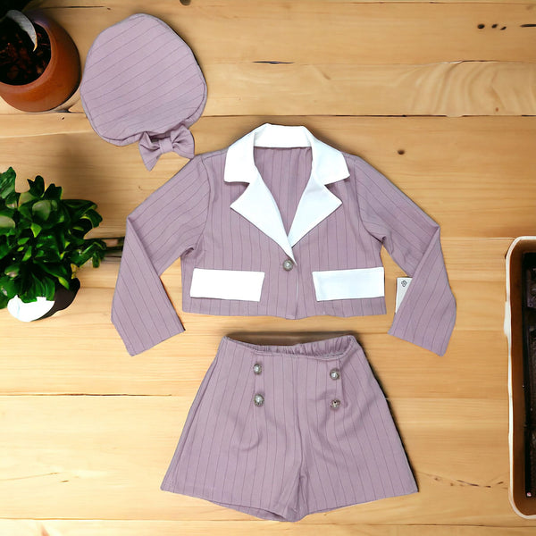 Completo
Giacca 
Shorts
Basco - 5035N
